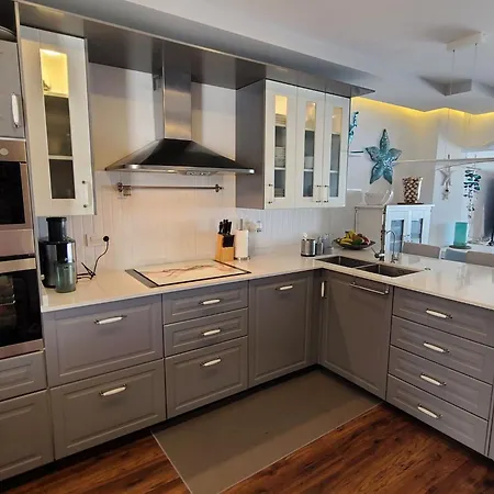 Dom wakacyjny Haus Mit Meerblick By Interhome *