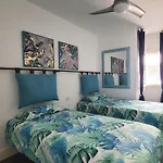 Nyaraló Haus Mit Meerblick By Interhome