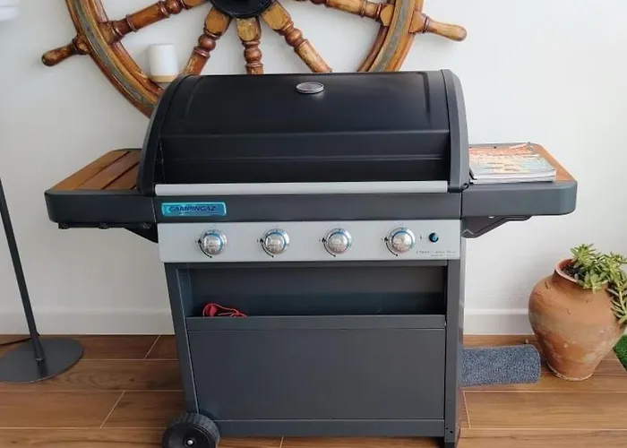 Holiday home Haus Mit Meerblick By Interhome