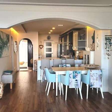 Сasa de vacaciones Haus Mit Meerblick By Interhome *